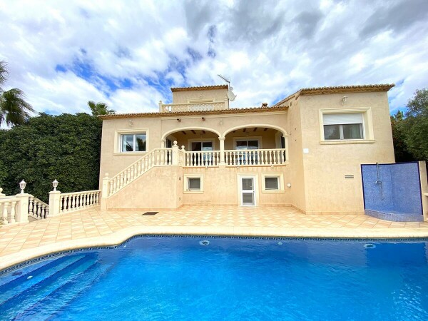 Beautiful Family Home In Calpe 