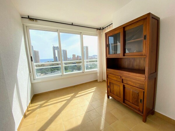 Sunny Apartment With Two Bedrooms  And Sea Views  
