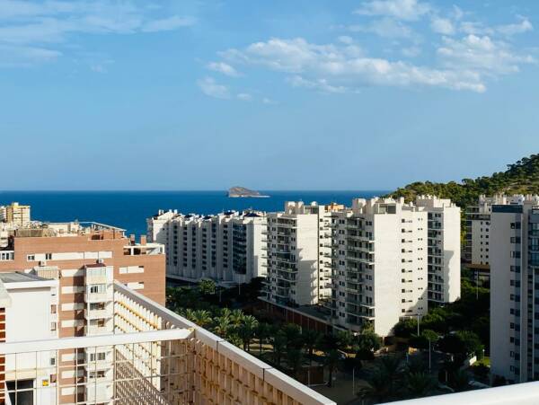 Duplex penthouse with sea views